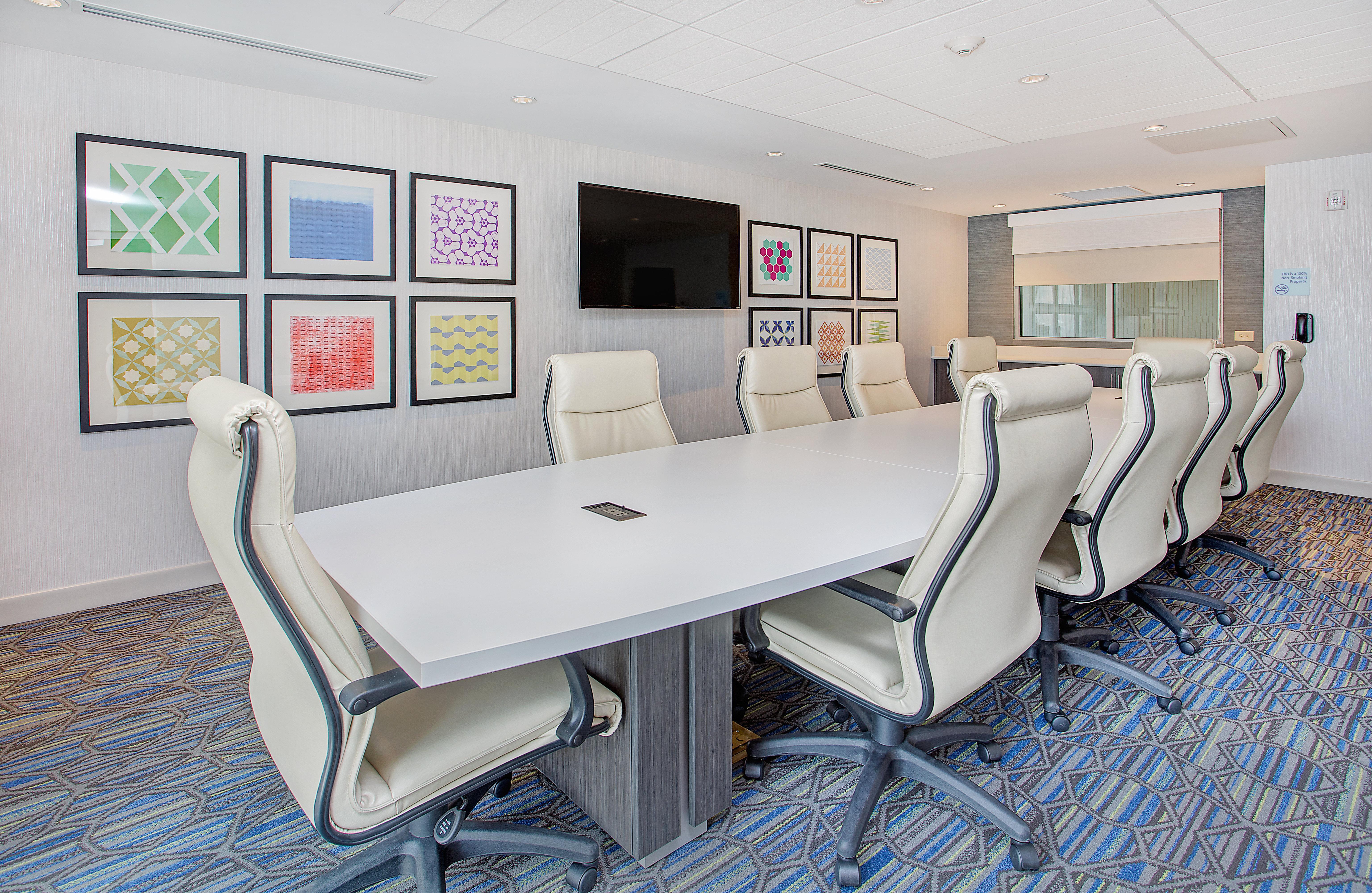 Holiday Inn Express & Suites Covington By Ihg Bagian luar foto