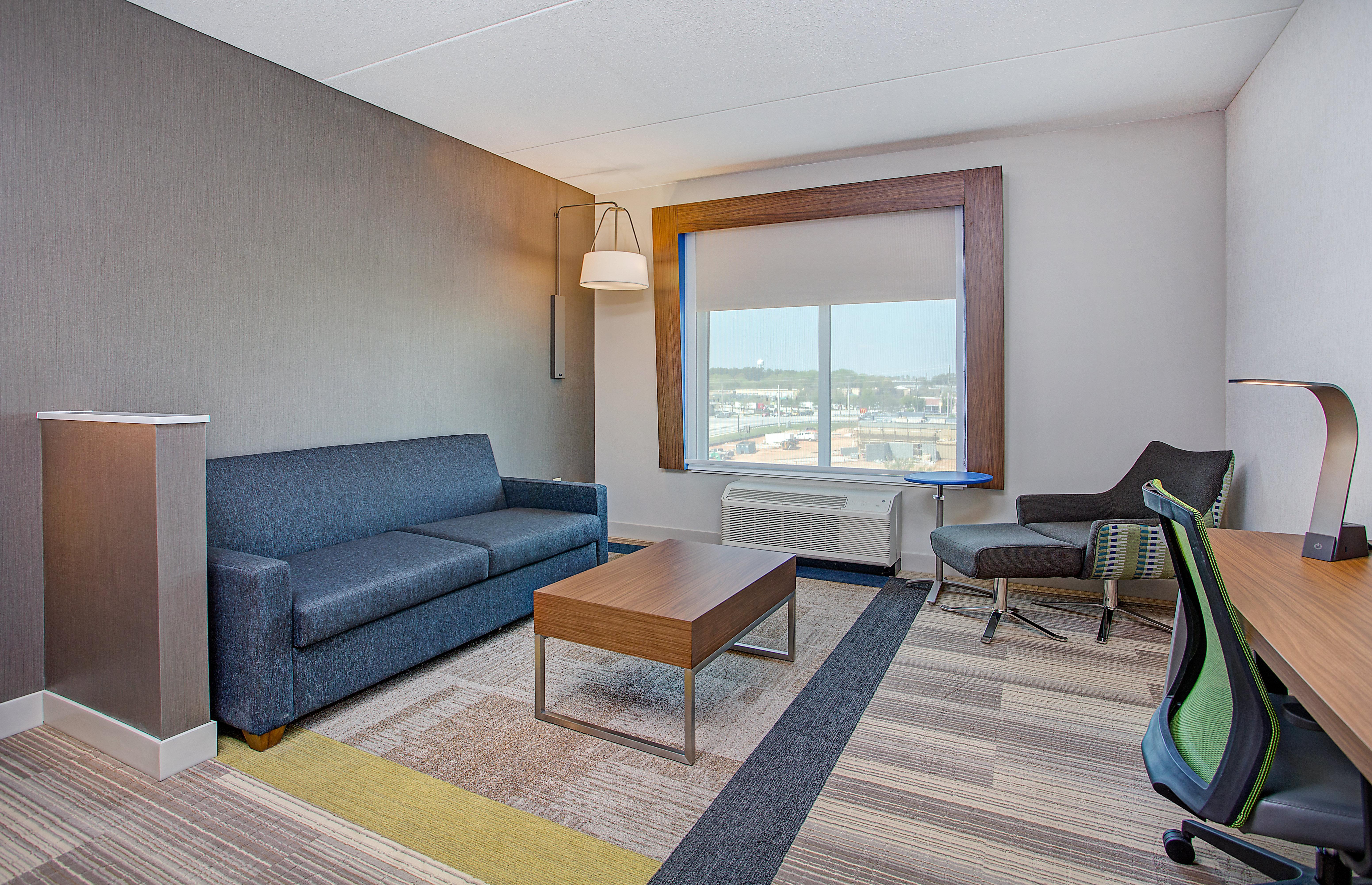 Holiday Inn Express & Suites Covington By Ihg Bagian luar foto