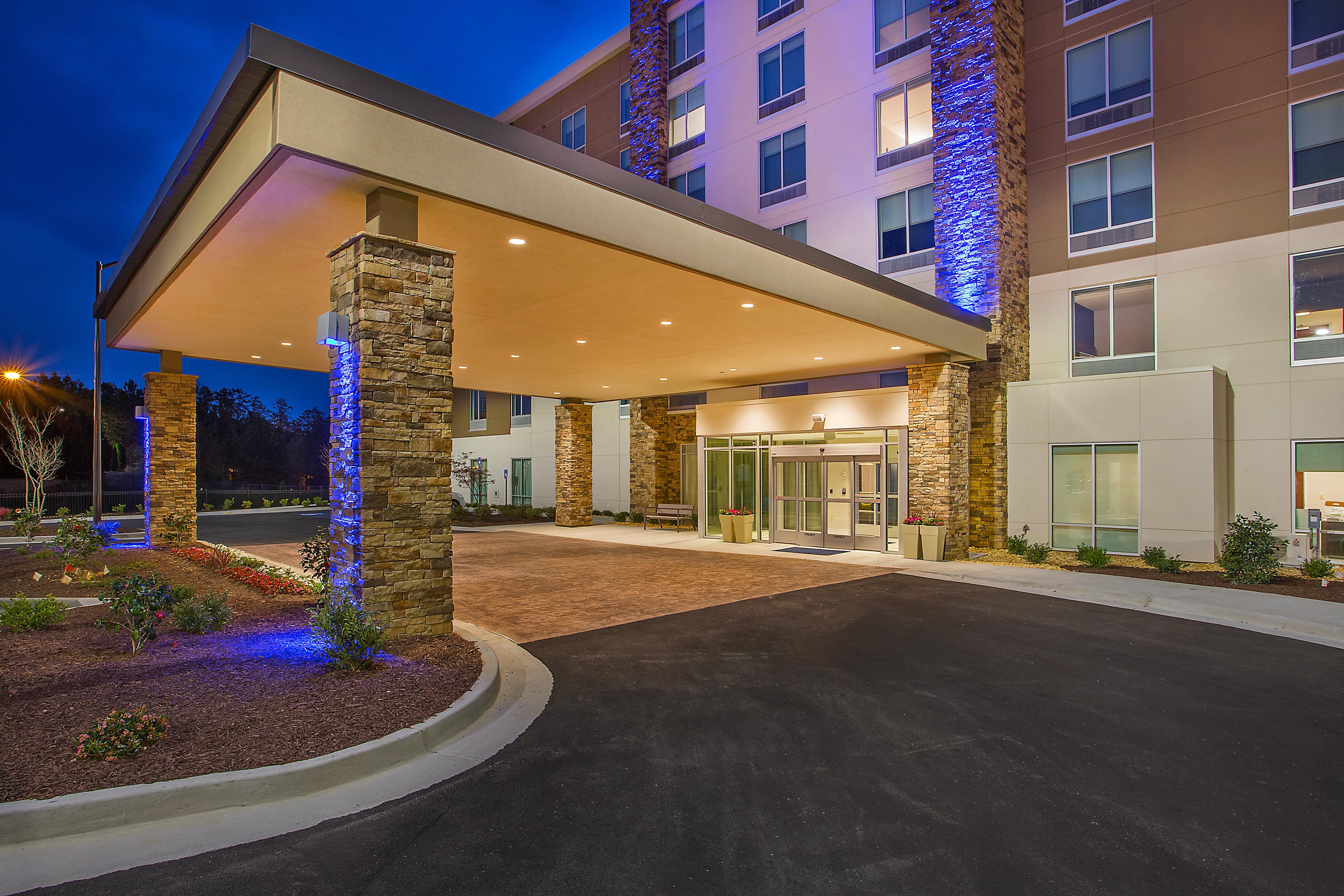 Holiday Inn Express & Suites Covington, An Ihg Hotel Bagian luar foto