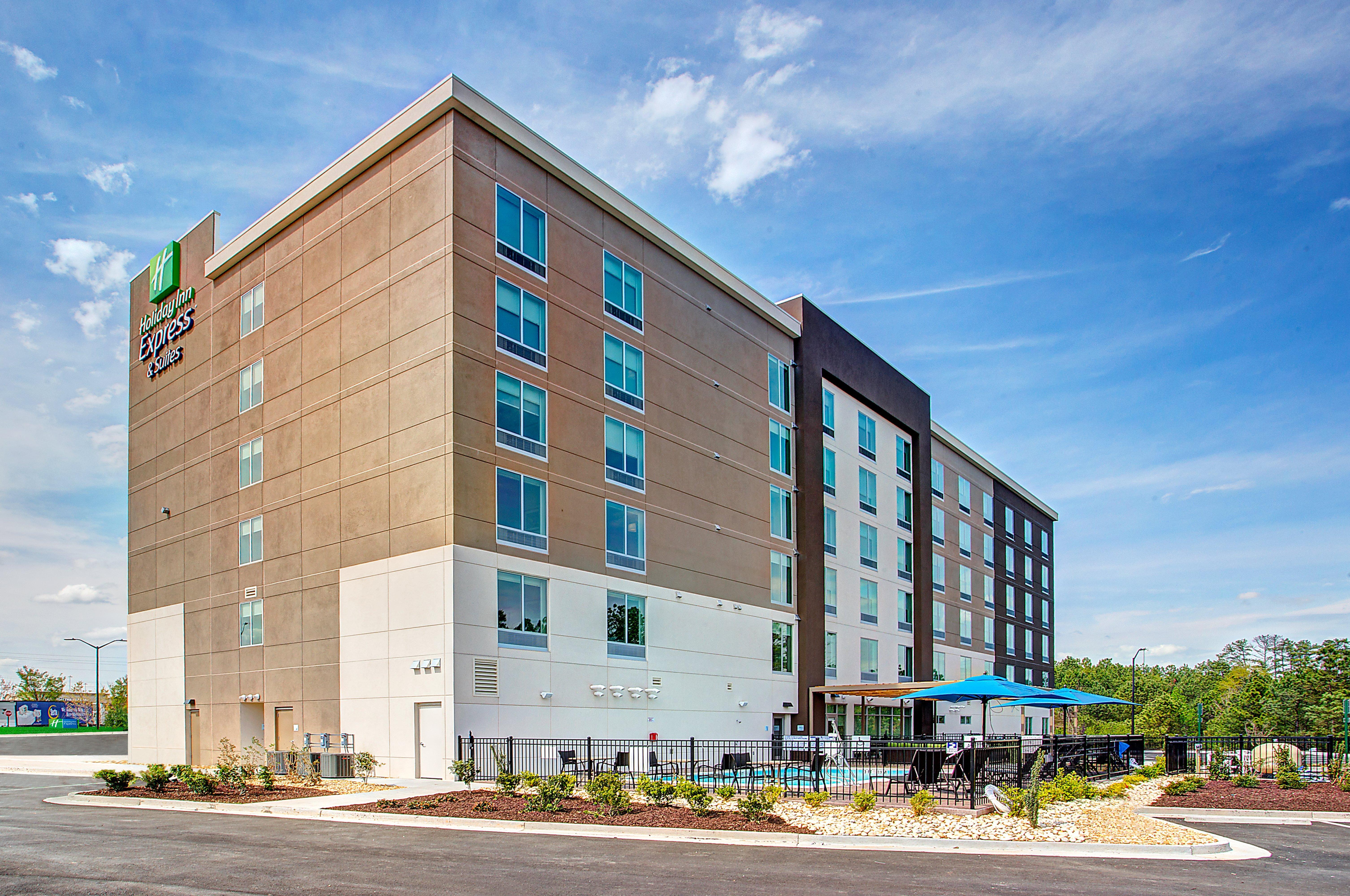 Holiday Inn Express & Suites Covington By Ihg Bagian luar foto