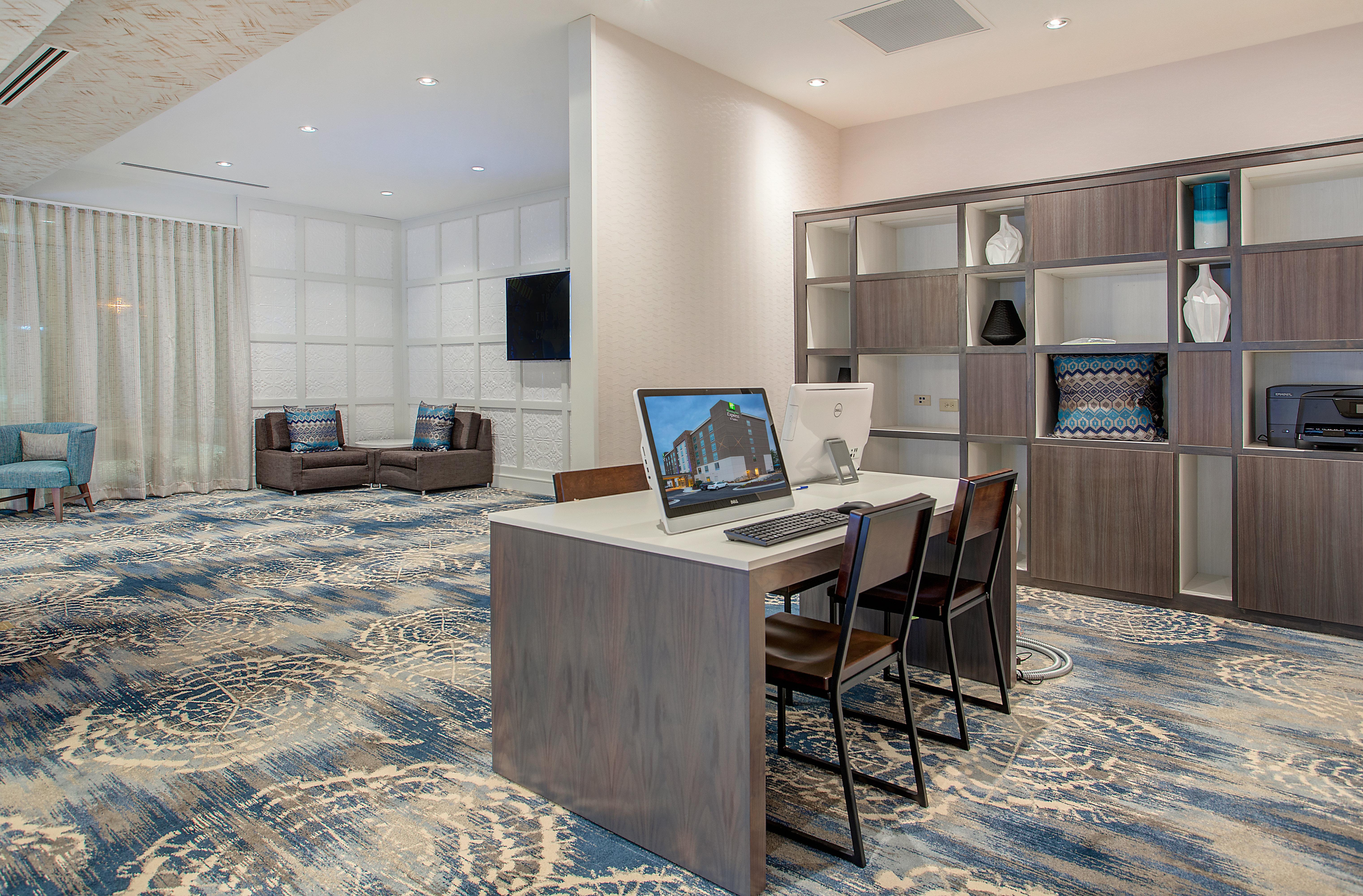 Holiday Inn Express & Suites Covington By Ihg Bagian luar foto