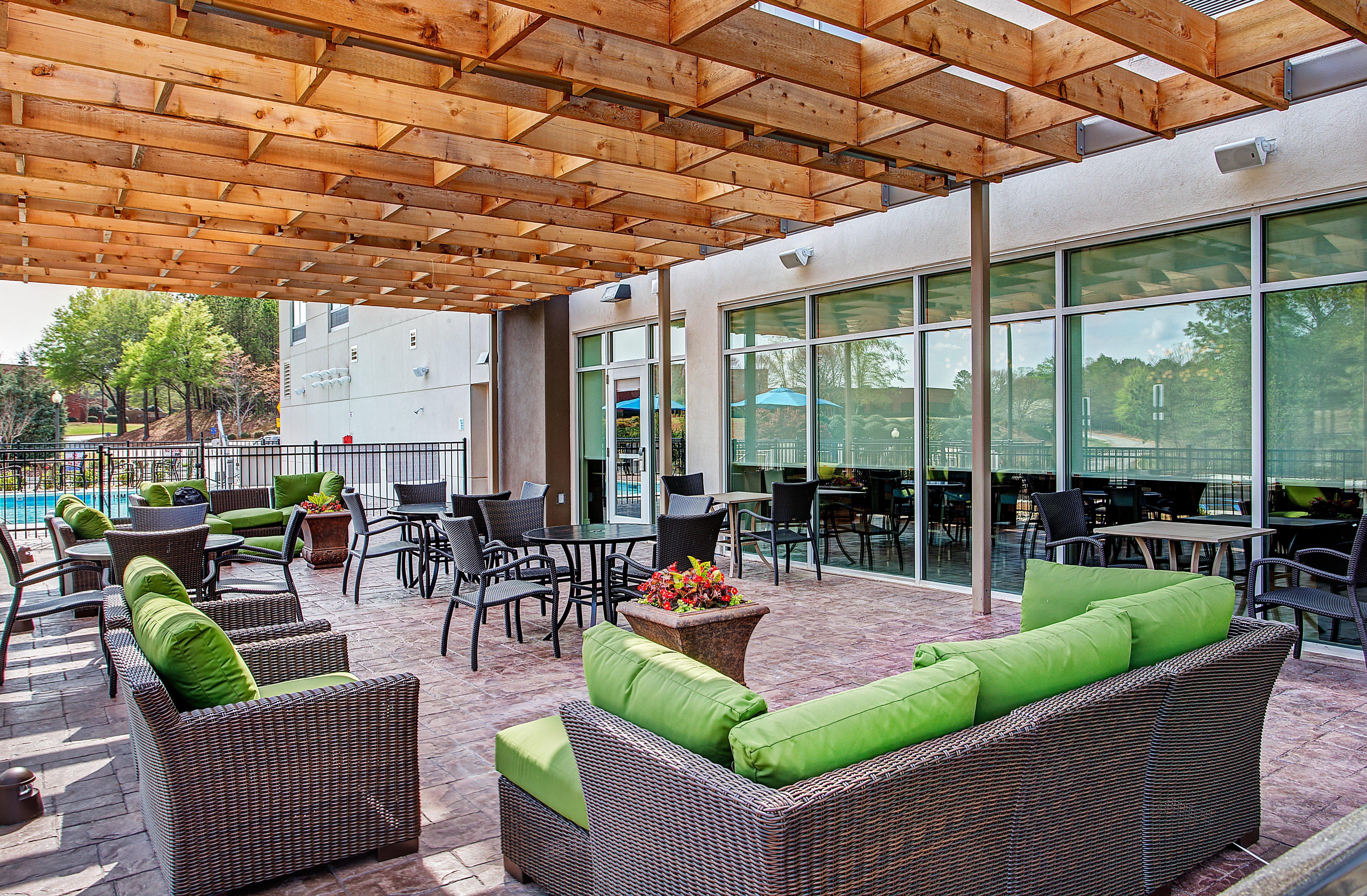 Holiday Inn Express & Suites Covington By Ihg Bagian luar foto