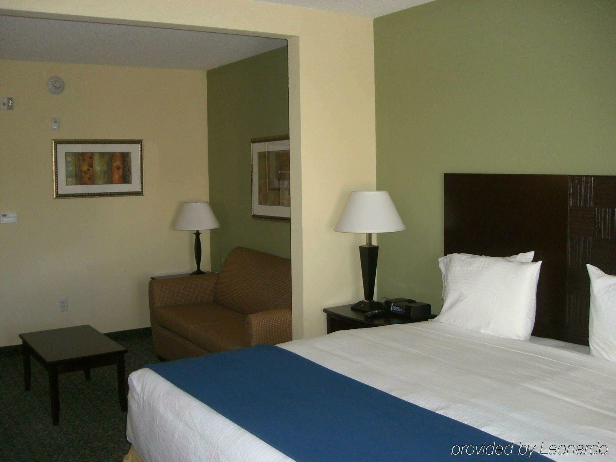 Holiday Inn Express & Suites Covington By Ihg Ruang foto