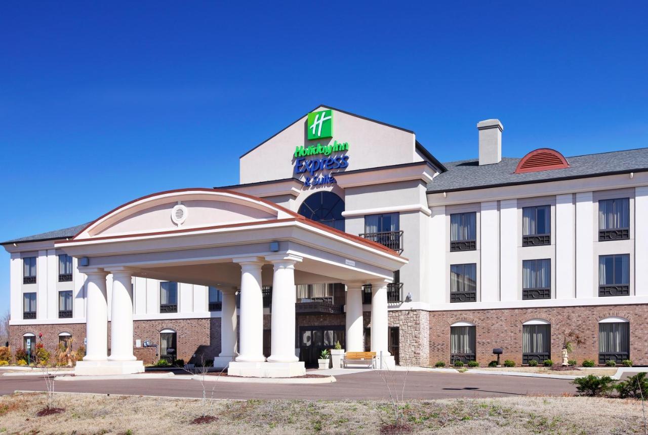 Holiday Inn Express & Suites Covington By Ihg Bagian luar foto