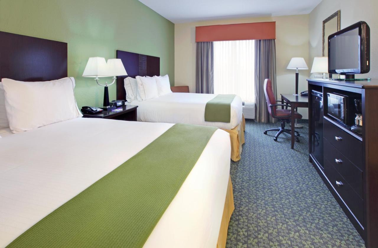 Holiday Inn Express & Suites Covington By Ihg Bagian luar foto